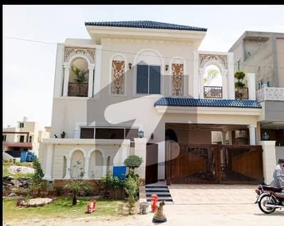 9 Marla Luxury Brand New House For Sale In Banker Avenue Cooperative Housing Society