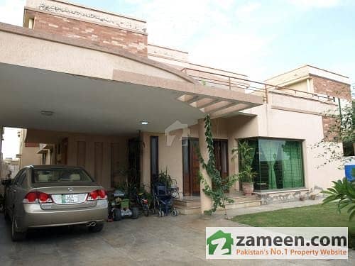 Falcon 1 Kanal House Front view Falcon 1 Kanal House Front view