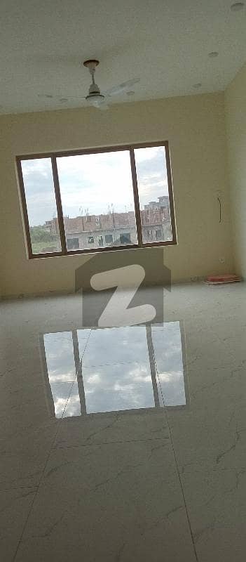 1 Kanal Brand New House 7 Bedrooms With Drawing Room With Servant Room/ Bathrooms9 With Besetment /4 Car Parking Gadget Community