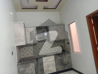 In Gulistan-E-Jauhar - Block 12 Of Karachi, A 60 Square Yards House Is Available