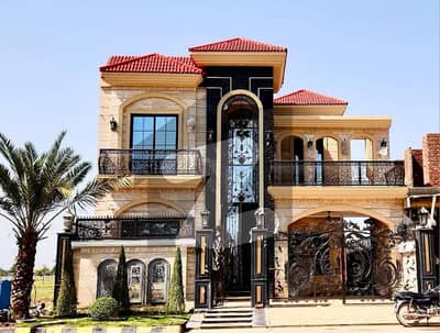 One Of The Most Luxurious 10 Marla House In Sialkot