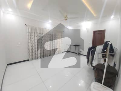 Zaraj Housing Society Islamabad 10 Marla Full House Available For Rent
