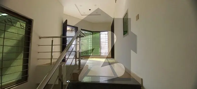 kanal Upper Portion For Rent In DHA Phase 4-DD