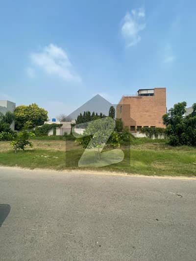 ڈی ایچ اے 9 ٹاؤن ۔ بلاک سی ڈی ایچ اے 9 ٹاؤن,ڈیفنس (ڈی ایچ اے),لاہور میں 8 مرلہ رہائشی پلاٹ 1.77 کروڑ میں برائے فروخت۔