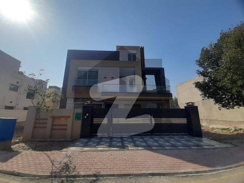 10 Marla Brand New House Available For Rent In Bahria Orchard Block Central District Phase 1