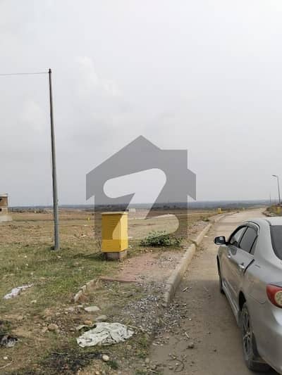 Plot for sale Bahria Orchard Phase 8