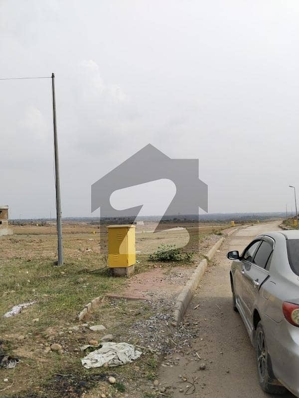 Plot For Sale Bahria Orchard Phase 8