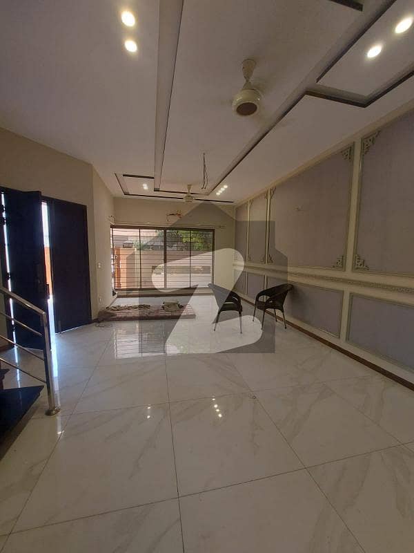 5 Marla Modern Design House For Rent In DHA Best Location