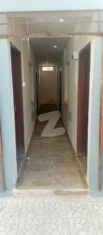 گلشنِ اقبال ٹاؤن کراچی میں 3 کمروں کا 10 مرلہ مکان 1.3 لاکھ میں کرایہ پر دستیاب ہے۔