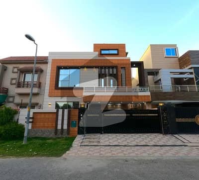 10 Marla House Is Available For Sale In Bahria Town Block CC Lahore