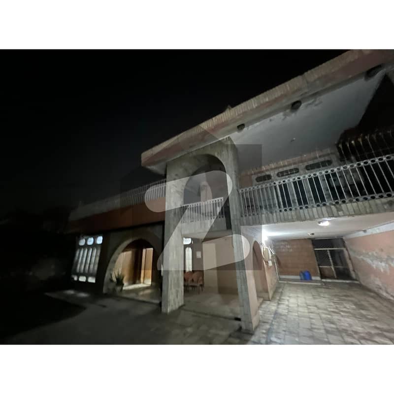 Madina Town Faisalabad 1 Kanal House Available