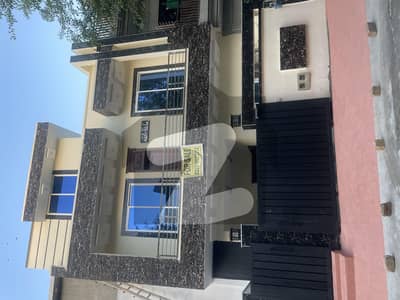 G11 25x40 vip house for sale