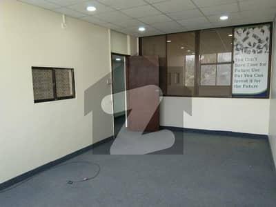 900 Sq. Ft OFFICE FOR RENT IN BLOCK 13-B, GULSHAN