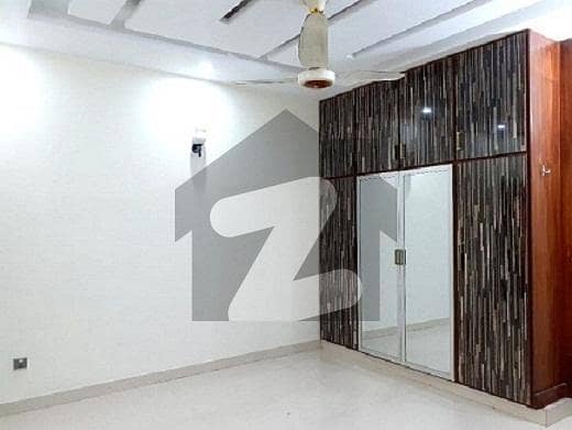 5 MARLA LIKE NEW FULL HOUSE FOR RENT IN TULIP BLOCK BAHRIA TOWN LAHORE