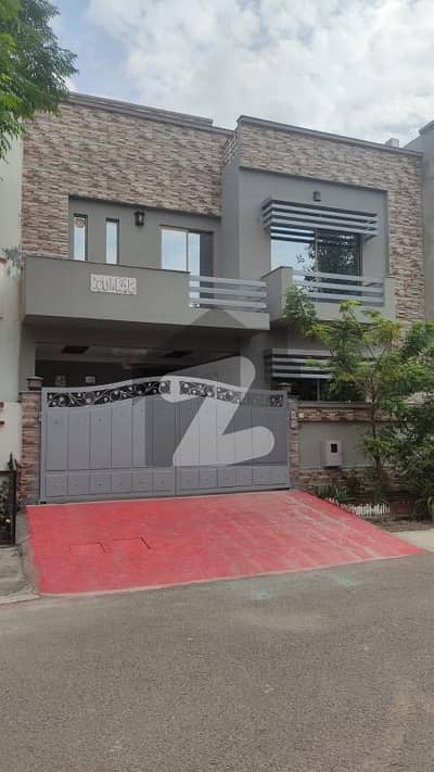 I-8/2 Double Storey Brand New House 6 Bed Dd Tv L Kitchen Servant Room Car Parking Available
