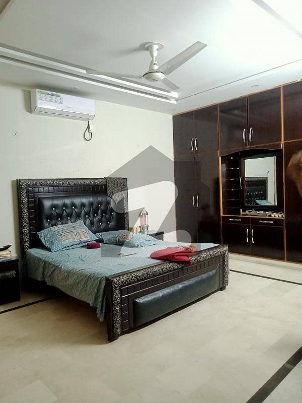 Furnish room for female in psic society near lums dha lhr