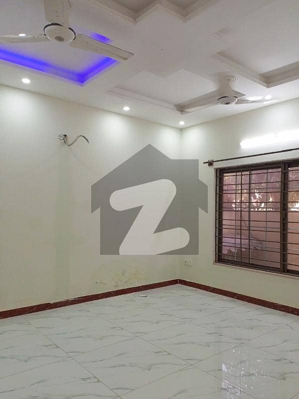Bahria Enclave 8 Marla, Beautiful House Available For Rent