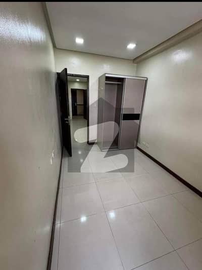 Flat Available For Rent Office Use Gulberg Green ISLMABAD