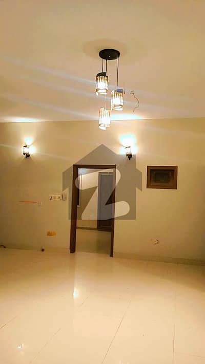 Well Mentain Tile Flooring Lower Portion 400 Yrds 3 Bed D/D Available For Rent Prime Location Gulshan-e-iqbal Block 10-A