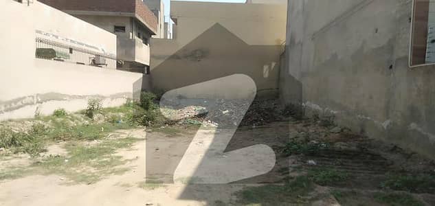 پاک عرب ہاؤسنگ سوسائٹی لاہور میں 10 مرلہ رہائشی پلاٹ 2.2 کروڑ میں برائے فروخت۔