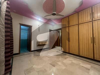 10 Marla Hot Modern House For Sale In Bahria Town ,Sector B ,Lahore