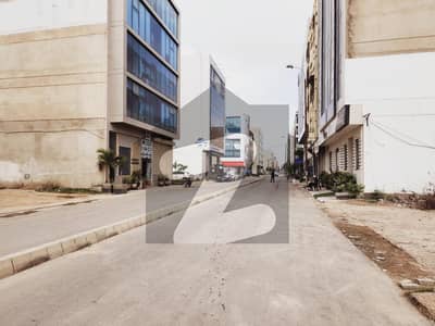 Chance Deal 200 Yards Commercial Plot In Peninsula Commercial Urgent Sale