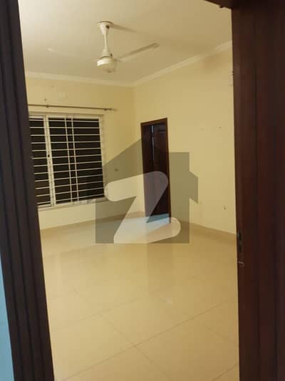 E-11/3 Out Class Location Upper Portion For Rent