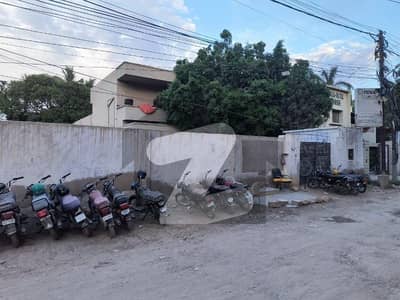Plot for rent in Shahrah e faisal