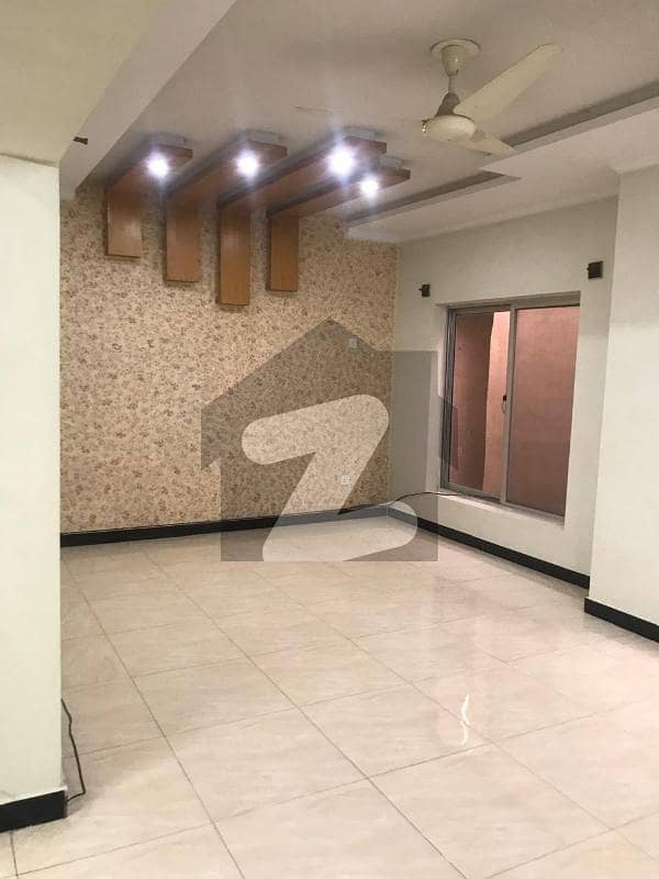 10 Marla Full House For Rent Available Brand New Gulraiz Housing