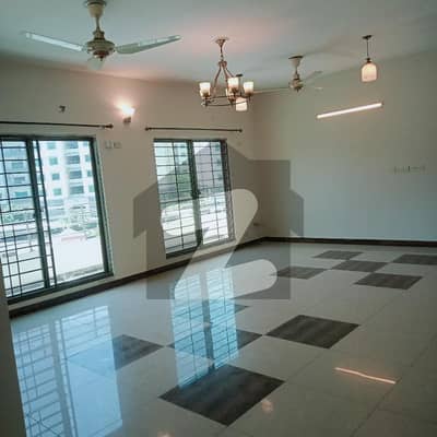 3 Bed Apartment Available for Rent in Askari 11 Lahore Pakistan