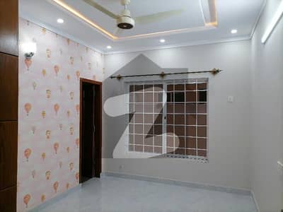 1 Kanal House For rent In Beautiful Bahria Town Phase 5