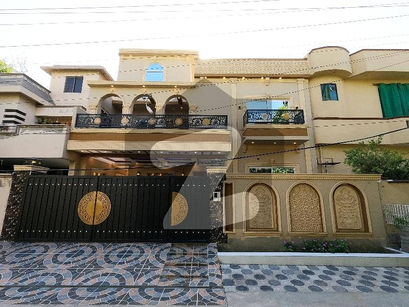 یو ای ٹی ہاؤسنگ سوسائٹی ۔ بلاک سی یو ای ٹی ہاؤسنگ سوسائٹی,لاہور میں 6 کمروں کا 10 مرلہ مکان 4.2 کروڑ میں برائے فروخت۔ یو ای ٹی ہاؤسنگ سوسائٹی ۔ بلاک سی یو ای ٹی ہاؤسنگ سوسائٹی,لاہور میں 6 کمروں کا 10 مرلہ مکان 4.2 کروڑ میں برائے فروخت۔