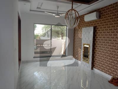 Modern Design Like New Bungalow For Sale In DHA Phase 5-B -LAHORE