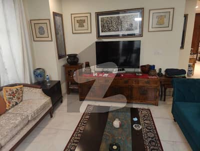 Apartment Fully Furnished 4 Beds Attched Bath Pool Gym Meeting Room Luxury Space For Leaving