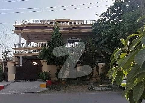 Corner House Of 24 Marla Is Available For sale In Marghzar Officers Colony, Marghzar Officers Colony