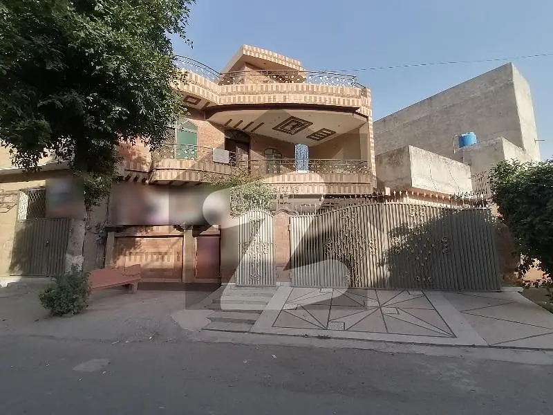 Main Double Road House Is Available For sale In Marghzar Officers Colony