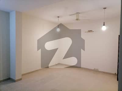 10 Marla House available for sale in Askari 11, Lahore
