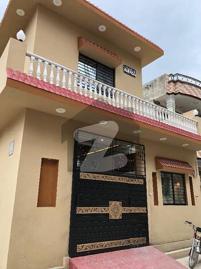 میسرائل روڈ راولپنڈی میں 2 کمروں کا 5 مرلہ مکان 1.3 کروڑ میں برائے فروخت۔