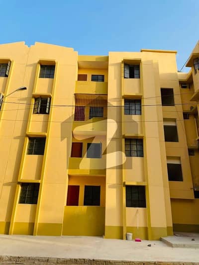 لیبر اسکوائر بِن قاسم ٹاؤن,کراچی میں 2 کمروں کا 3 مرلہ فلیٹ 12.0 لاکھ میں برائے فروخت۔