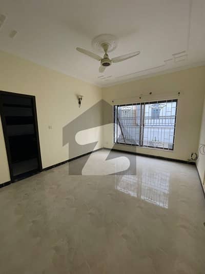 1 Kanal Upper Portion For Rent in Dha Phase 2 , Sector A