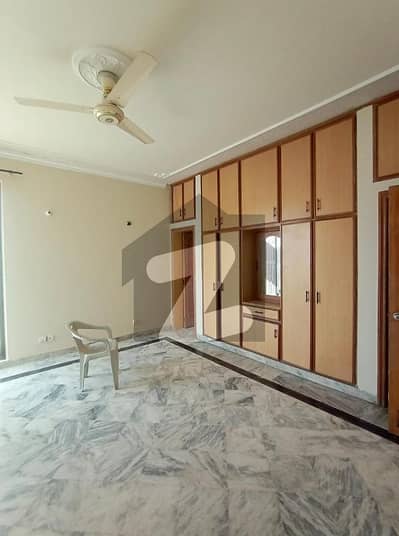 1 Kanal Vitra Modern Design Upper Portion Available For Rent in DHA phase 2