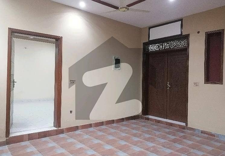 یو بی ایل ہاؤسنگ سوسائٹی لاہور میں 4 کمروں کا 7 مرلہ مکان 1.8 کروڑ میں برائے فروخت۔