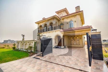 Kanal FASAIL RASOOL Design Bungalow For Sale In DHA NEAR PARK TOP LOCATION