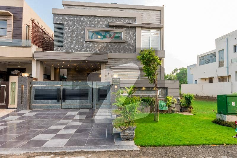 10 Marla Luxury Hidden House For Sale In DHA Lahore At Reasonable Price