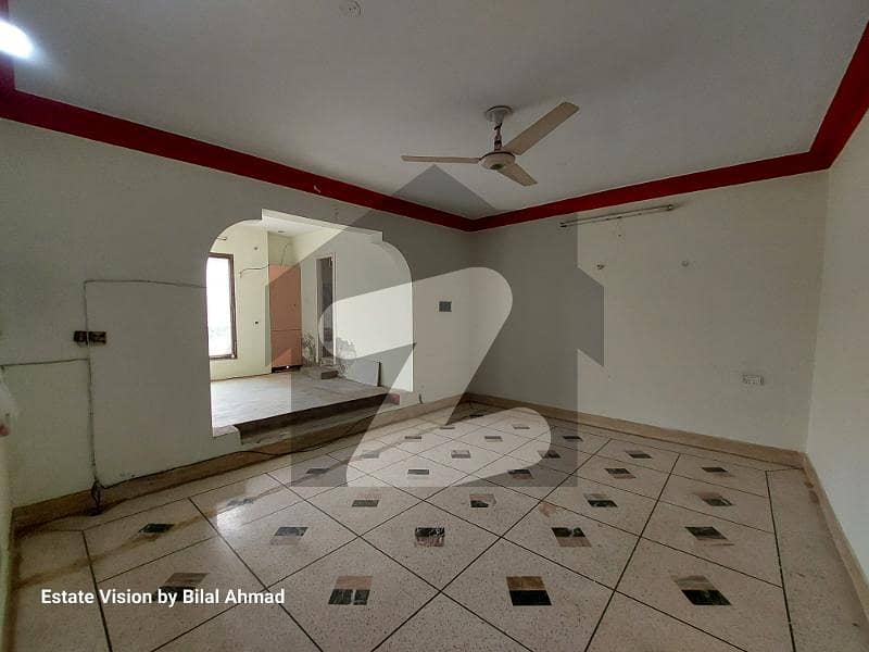 7 Marla complete separate portion with 6 bedroom 6 bathroom kitchen garage near Madina park