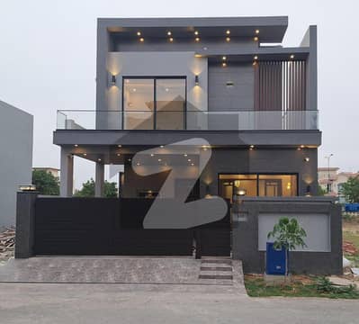 8 MARLA BRAND NEW MODERN DESIGN HOUSE AVAILABLE FOR SALE IN DHA 9 TOWN A BLOCK
