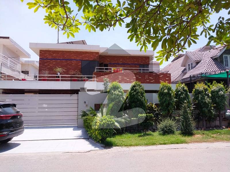 1 Kanal House For Sale On 70 Feet Road