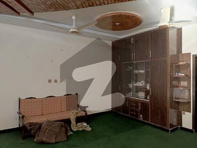 غوری ٹاؤن فیز 4 غوری ٹاؤن,اسلام آباد میں 6 کمروں کا 7 مرلہ مکان 60.0 ہزار میں کرایہ پر دستیاب ہے۔