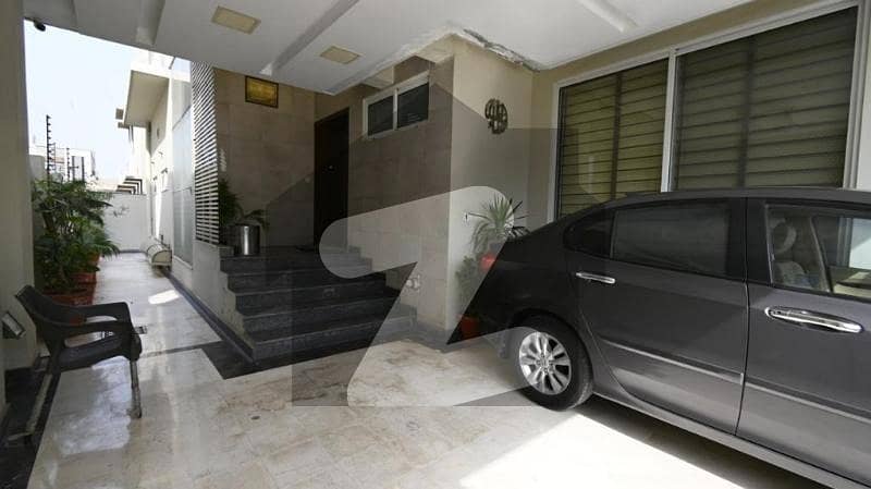 DHA Phase 6 10 Marla house for sale