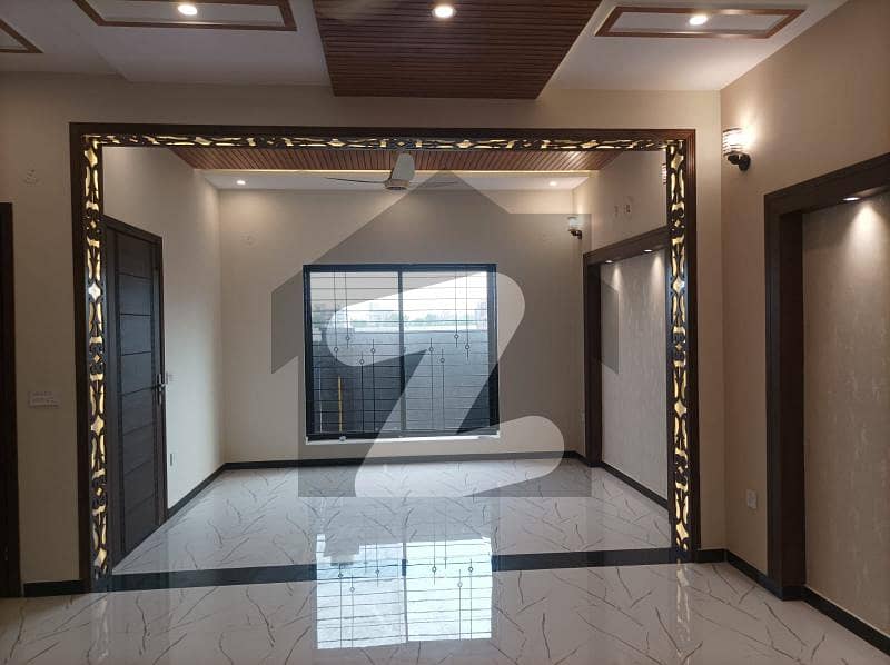 5 Marla Very Beautiful Luxurious House is Available For Sale At Best Price